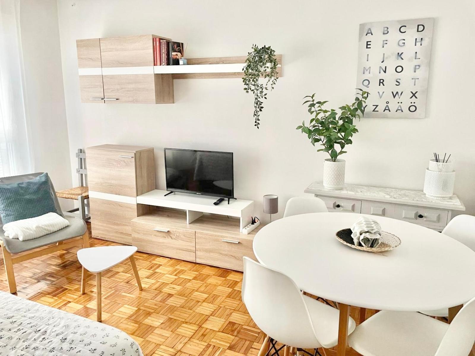 Tranquilidad Al Lado Del Centro Parking Incluido Apartment Oviedo Exterior photo